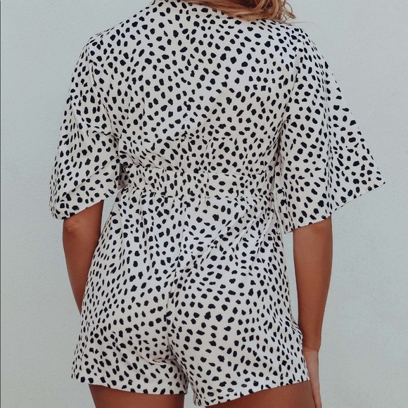 Summer Magic Romper:White/Black - Picture 4 of 5